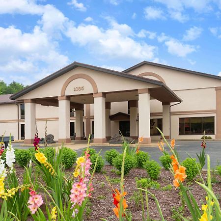 Days Inn By Wyndham Blairsville Екстер'єр фото