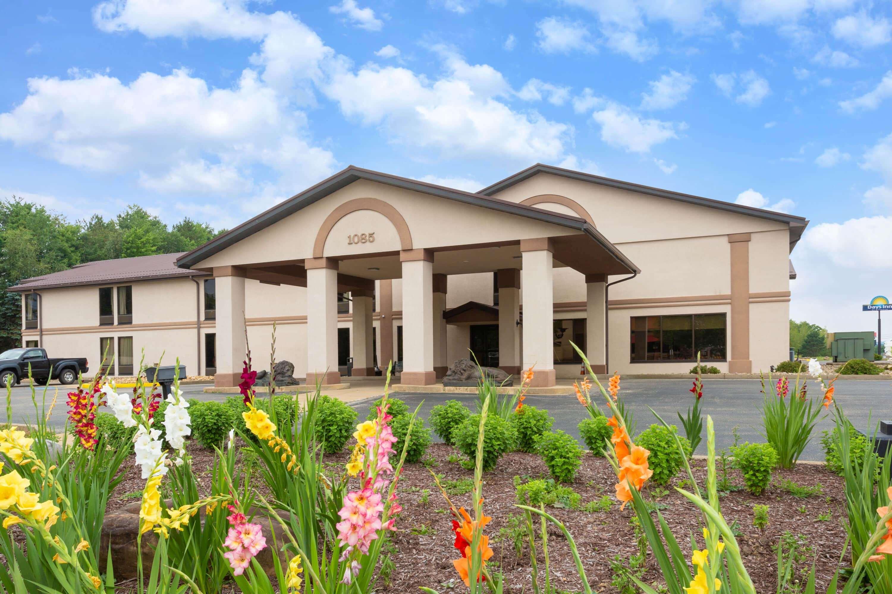 Days Inn By Wyndham Blairsville Екстер'єр фото